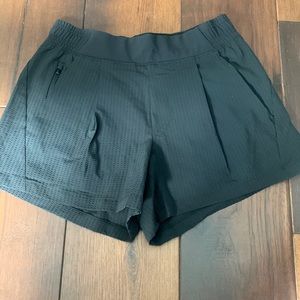 casual black shorts with pockets